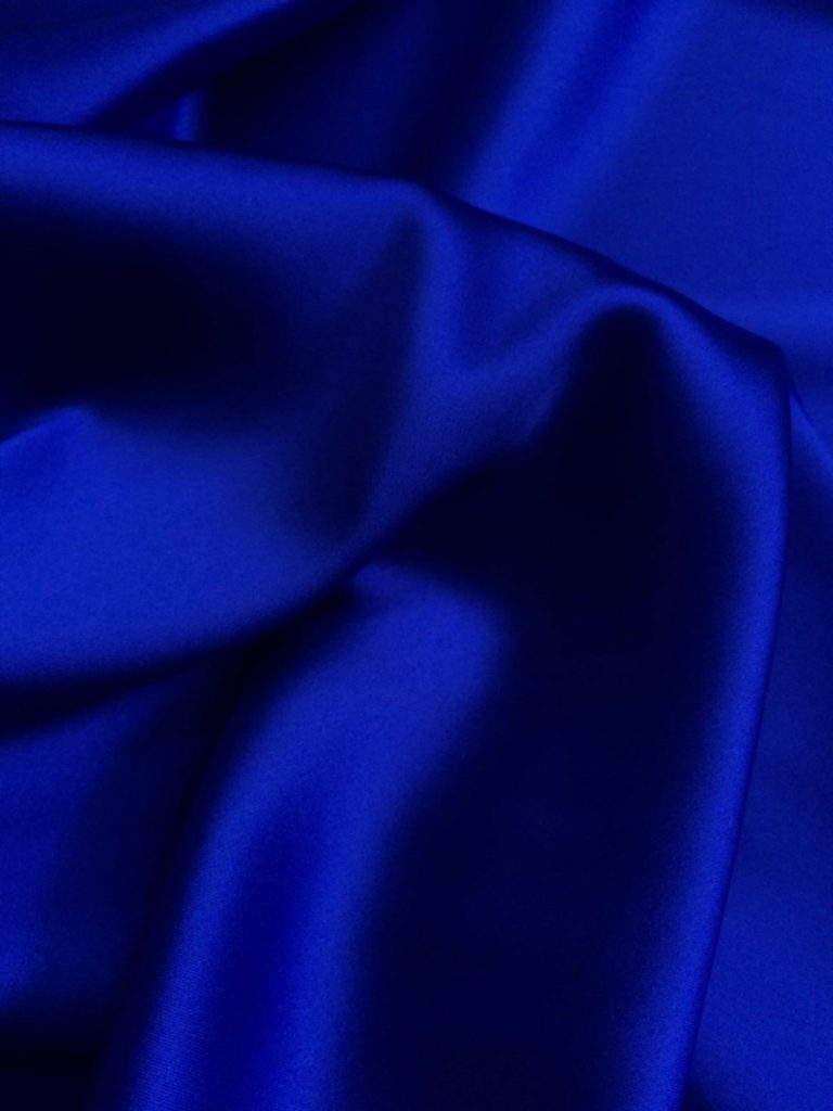 2.albastru-electric1 2.albastru-electric1