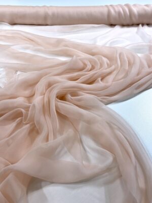 Voal creponat de matase naturala (muselina) piersiciu-rose pastel