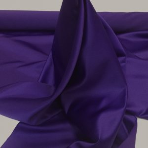 Tafta Duchesse violet inchis