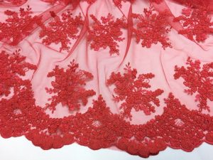 Broderie rosie