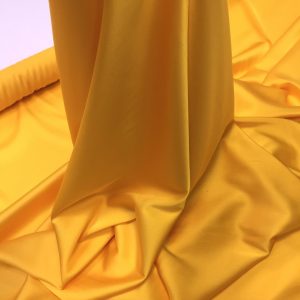 Imitatie satin de matase galben inchis
