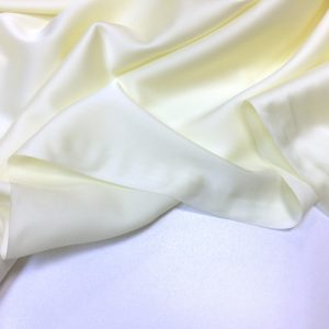 Imitatie satin de matase crem