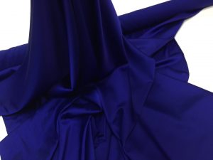 Imitatie satin de matase albastru-inchis