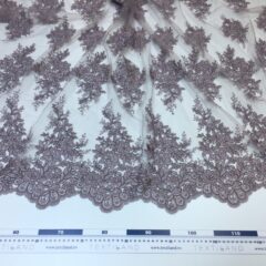 Broderie lila prafuit