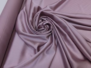Imitatie satin de matase roz-lila prafuit