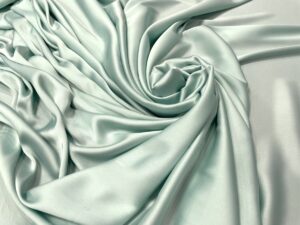 Imitatie satin de matase verde-jad pastel