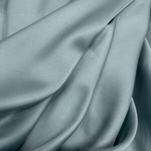 Imitatie satin de matase verde-jad prafuit