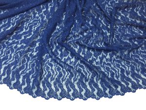 Broderie albastru inchis cu paiete