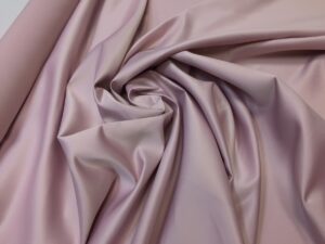 Tafta Duchesse lila prafuit