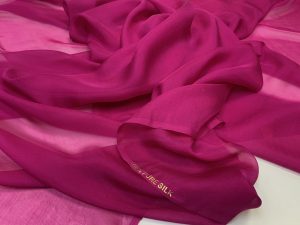 Voal chiffon de matase naturala fuchsia