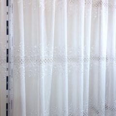 Perdea alba cu broderie