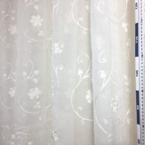 Perdea crem cu broderie