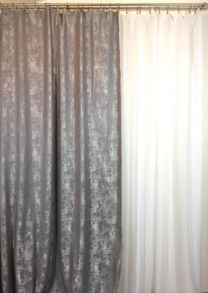 Material draperie gri