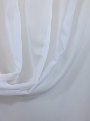 Perdea alba din voal dens