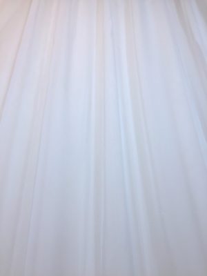 Perdea alba din voal subtire