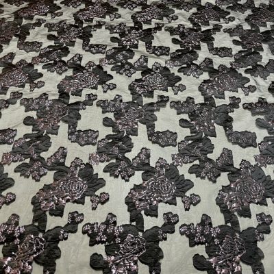 Organza neagra cu flori lila