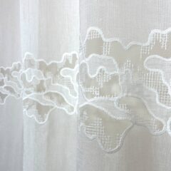 Perdea crem imitatie in cu broderie