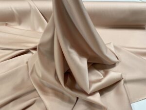 Crep satinat Cosmic nude-piersiciu