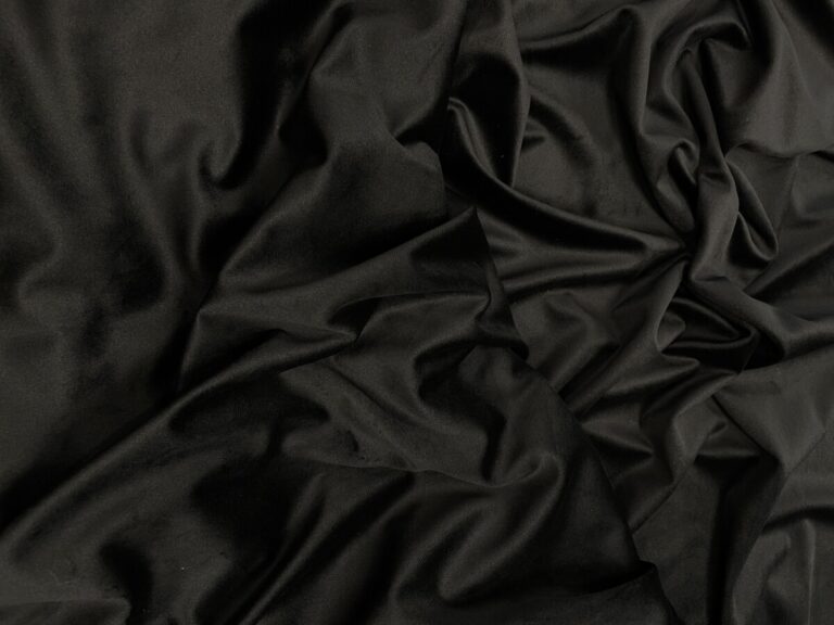 CATIFEA DRAPERIE NEAGRA CATIFEA DRAPERIE NEAGRA