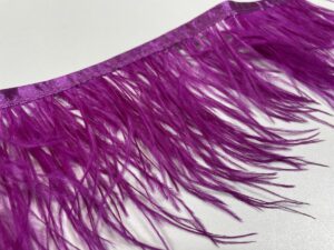 Banda satinata magenta cu fulgi de strut