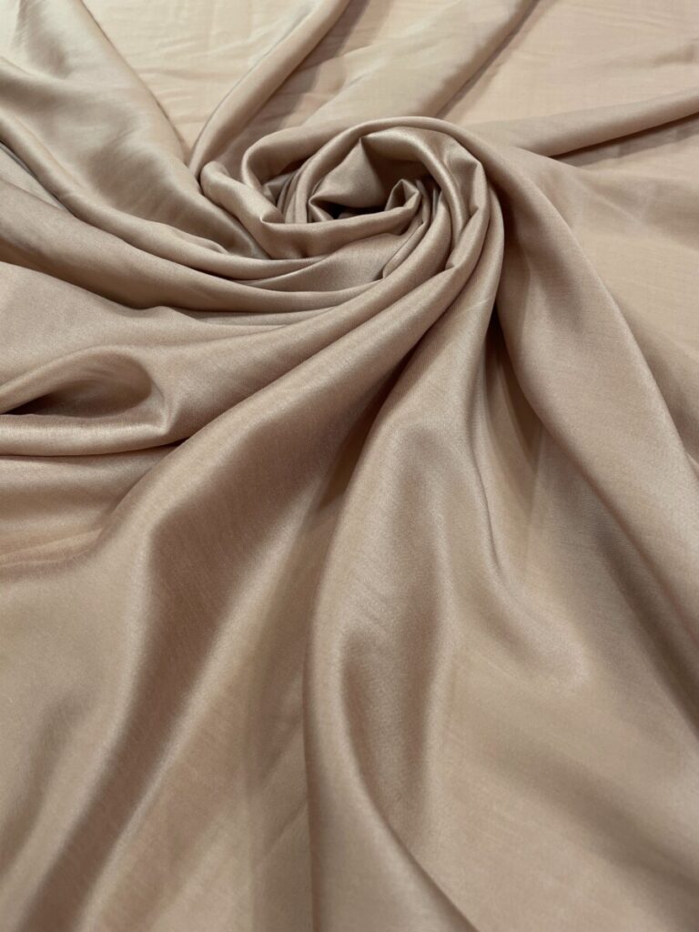 NUDE NUDE