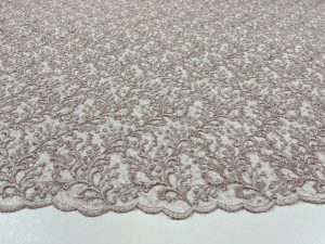 Broderie lila cu paiete