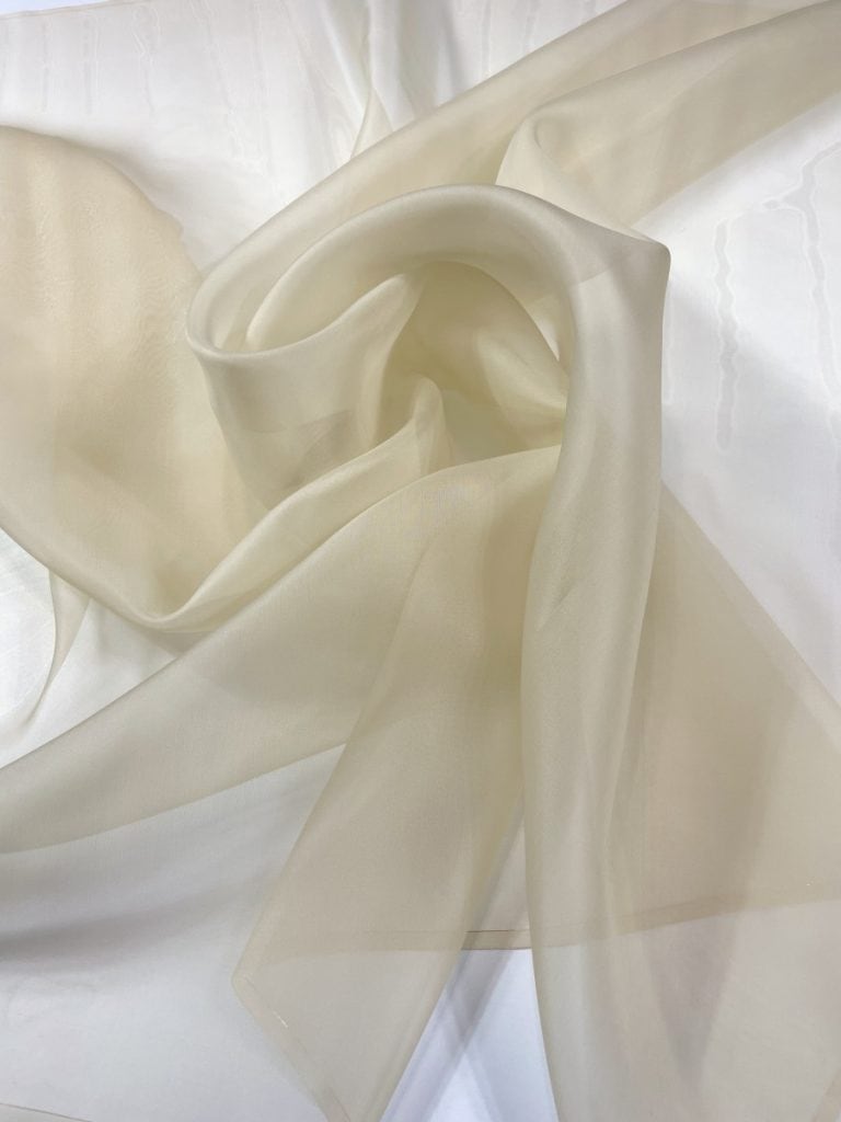 organza bej organza bej
