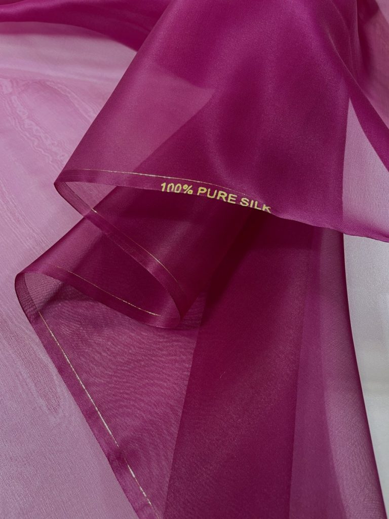 organza burgundy-3 organza burgundy-3