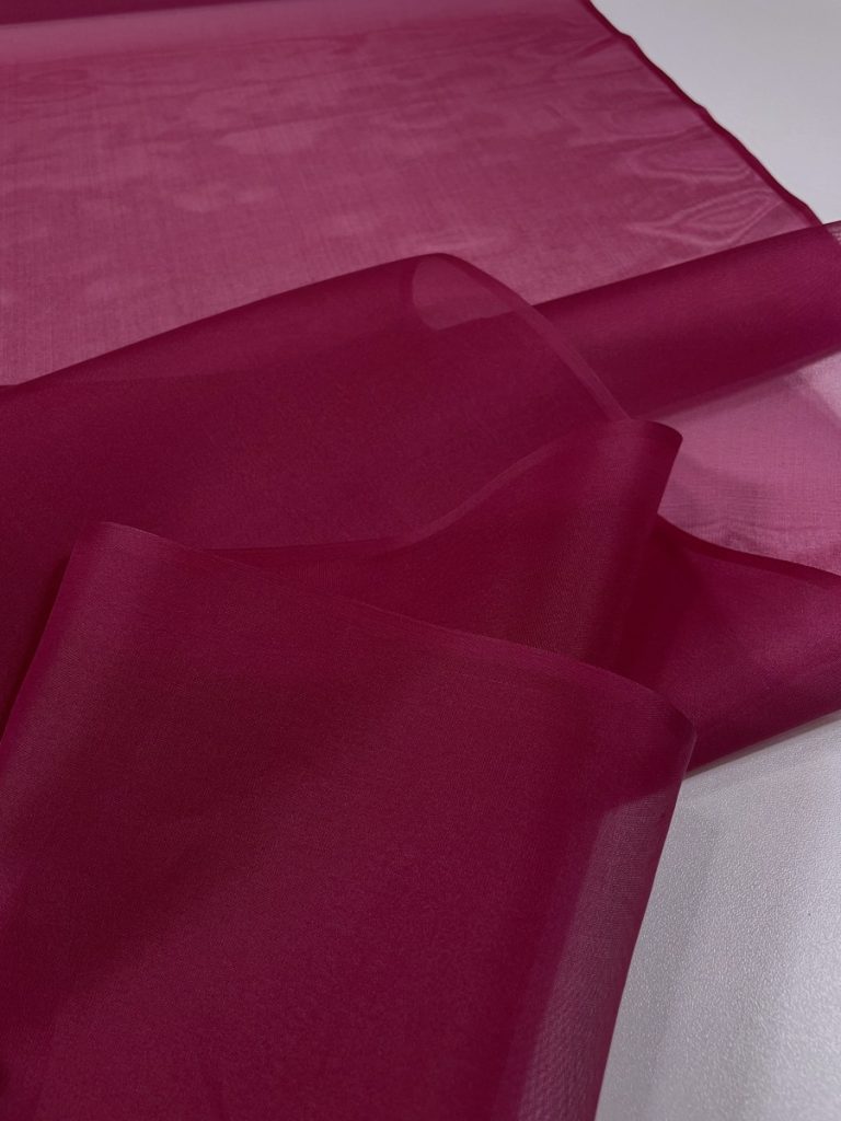 organza rosu sangria inchis-3 organza rosu sangria inchis-3