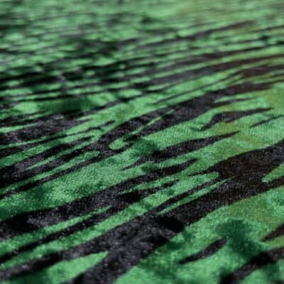Catifea elastica animal print verde