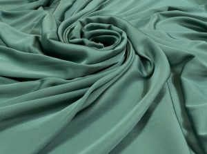 Imitatie satin de matase verde-jad prafuit