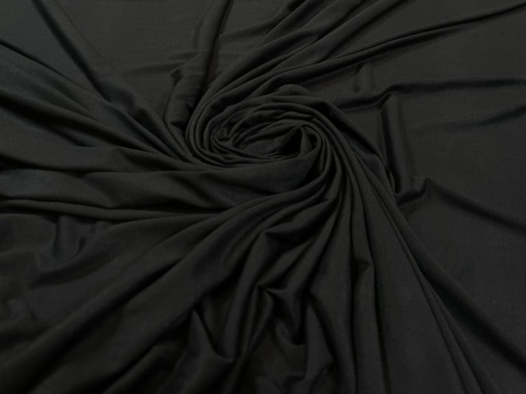 negru
