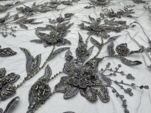 Broderie gri inchis cu aplicatii  3D argintii