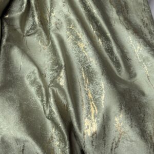 Catifea draperie verde-olive cu insertii aurii